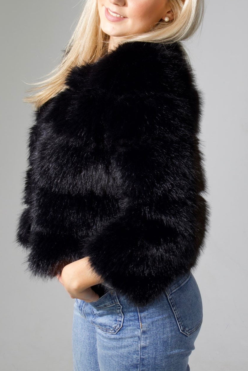 FUR COAT